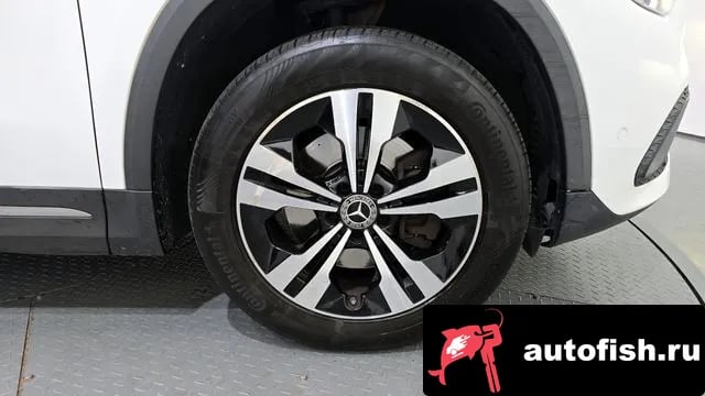 Mercedes-Benz GLA-Class GLA - Class H247 2021 года - вид 5