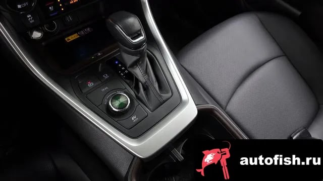 Toyota RAV4 RAV4 5th Generation 2023 года - похожие автомобили