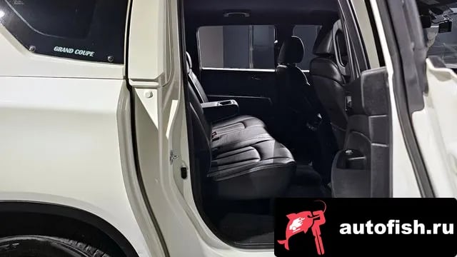 KG Mobility (Ssangyong) Rexton The New Rexton Sport 2023 года - похожие автомобили