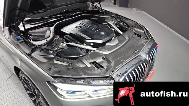 BMW 7-Series 7 Series (G11) 2020 года - вид 6