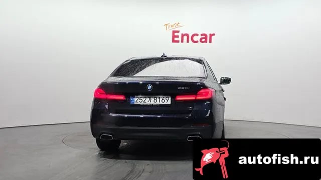 BMW 5-Series 5 Series (G30) 2022 года - вид 4