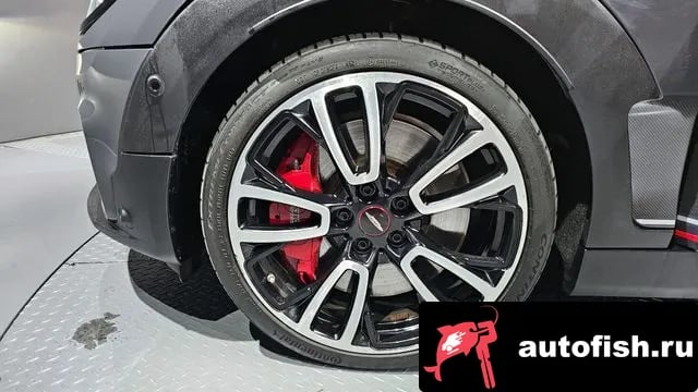 Mini Clubman Cooper S Clubman 2020 года - вид 5