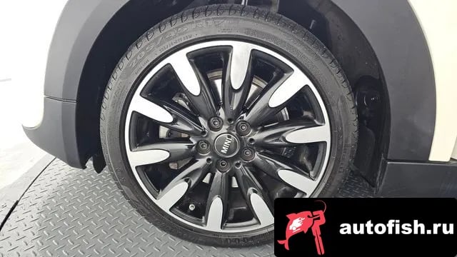 Mini Cooper Cooper S 2020 года - вид 5