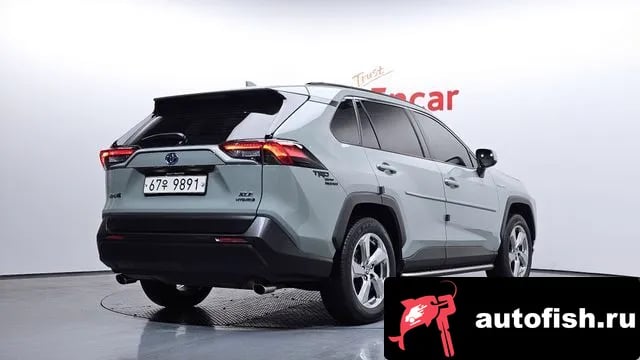 Toyota RAV4 RAV4 5th Generation 2020 года - вид 2