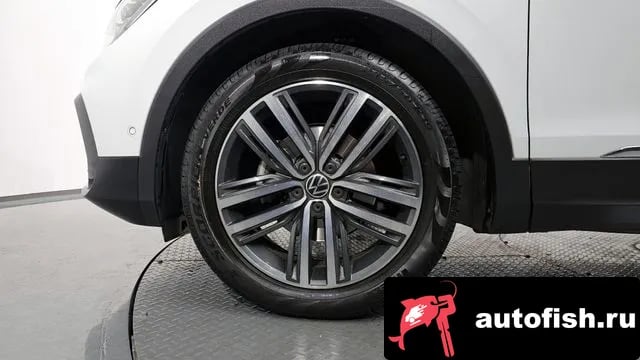 Volkswagen Tiguan Tiguan second Generation 2022 года - вид 5