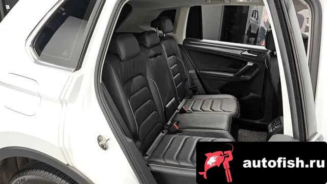 Volkswagen Tiguan Tiguan second Generation 2022 года - похожие автомобили