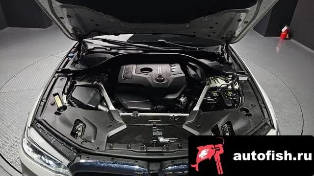 BMW 5-Series 5 Series (G30) 2018 года - вид 6