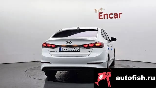 Hyundai AVANTE Avante AD 2018 года - вид 4