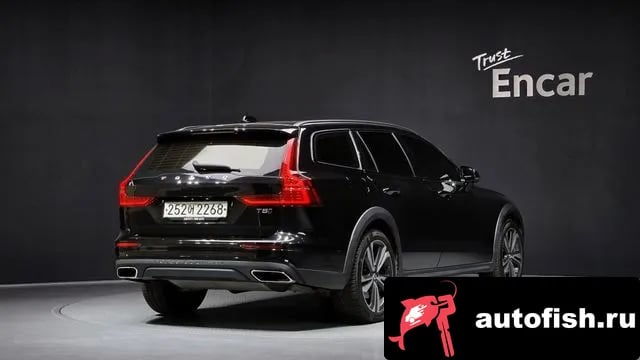 Volvo V60 V60 Cross-country 2nd Generation 2020 года - вид 2