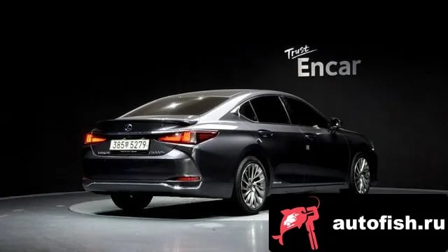 Lexus ES ES300h 7th generation 2022 года - вид 2