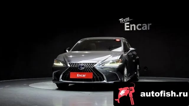 Lexus ES ES300h 7th generation 2022 года - вид 3