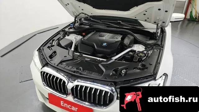 BMW 5-Series 5 Series (G30) 2022 года - вид 6