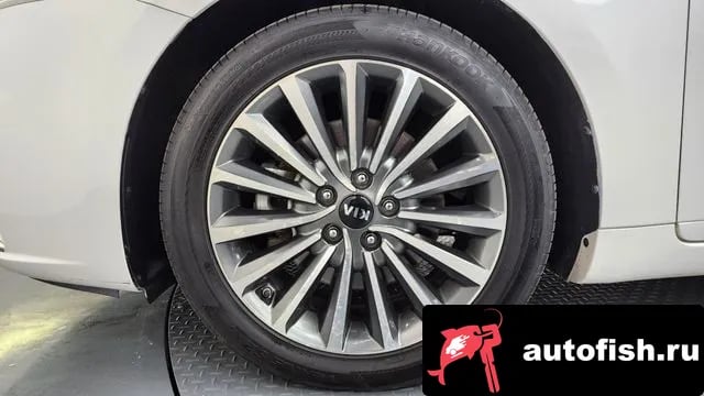 Kia K7 Come New K7 2018 года - похожие автомобили