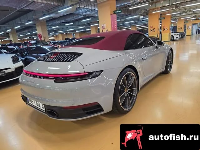 Porsche 911 911 (992) 2024 года - вид 2