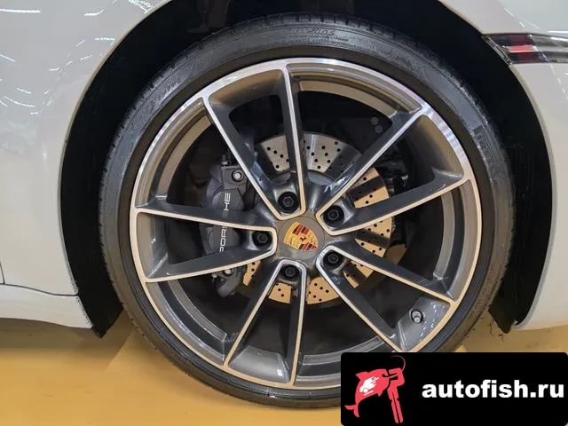 Porsche 911 911 (992) 2024 года - вид 5