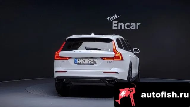Volvo V60 V60 Cross-country 2nd Generation 2021 года - вид 4