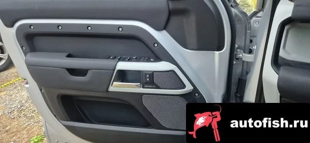 Land Rover Defender Bitdefender (L663) 2020 года - похожие автомобили