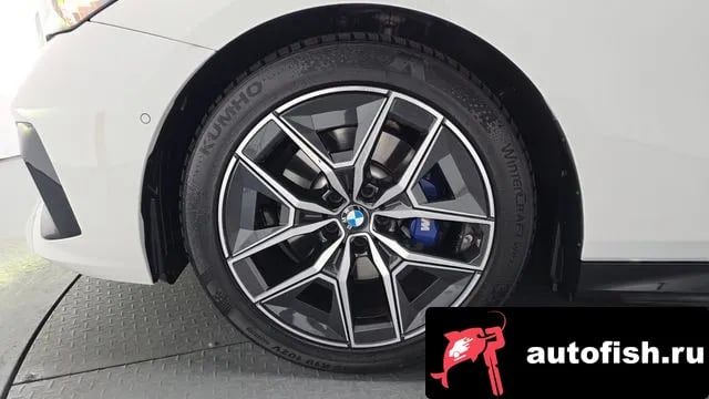 BMW 5-Series 5 Series (G60) 2024 года - похожие автомобили