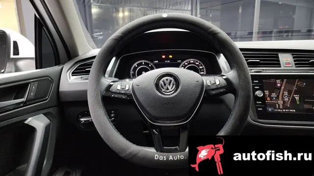 Volkswagen Tiguan Tiguan second Generation 2018 года - похожие автомобили