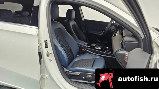Mercedes-Benz A-Class A-Class W177 2019 года - похожие автомобили