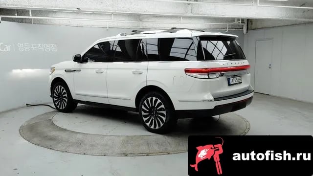 Lincoln Navigator Navigator 4th generation 2023 года - вид 2