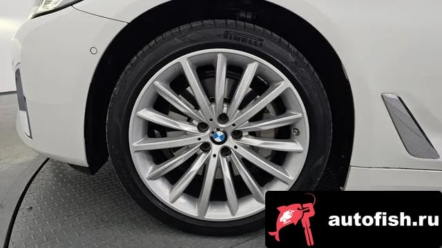 BMW 5-Series 5 Series (G30) 2023 года - похожие автомобили