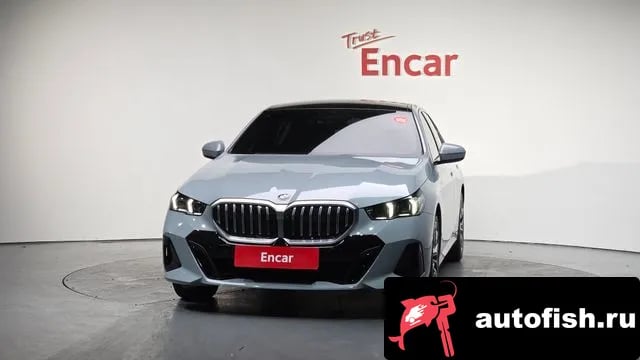 BMW 5-Series 5 Series (G60) 2025 года - вид 3