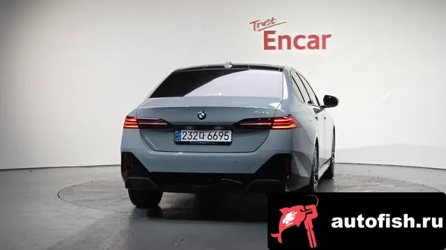 BMW 5-Series 5 Series (G60) 2025 года - вид 4