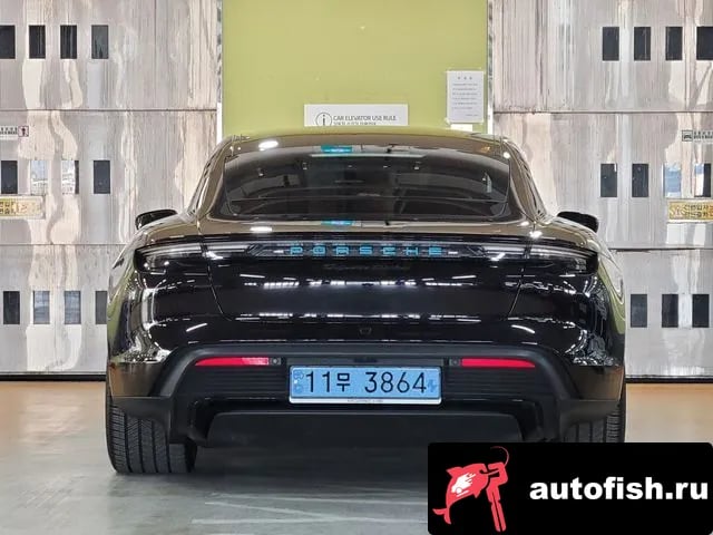 Porsche Taycan Taikan 2022 года - вид 4