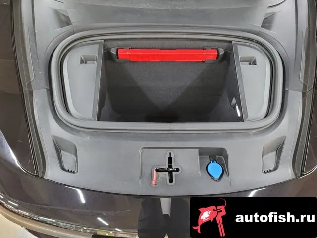 Porsche Taycan Taikan 2022 года - вид 6