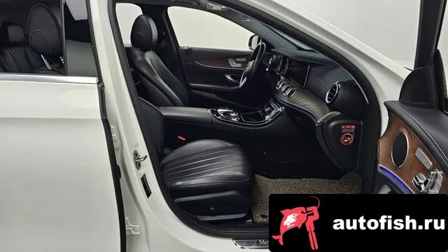 Mercedes-Benz E-Class E-Class W213 2019 года - похожие автомобили