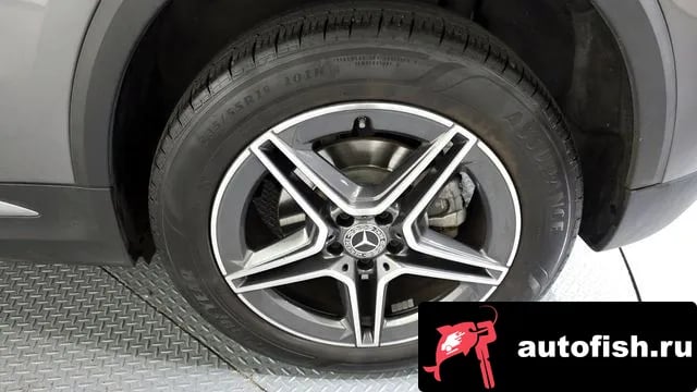 Mercedes-Benz GLA-Class GLA - Class H247 2020 года - вид 5