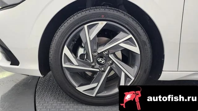 Hyundai AVANTE The New Avante Hybrid (CN7) 2025 года - вид 5