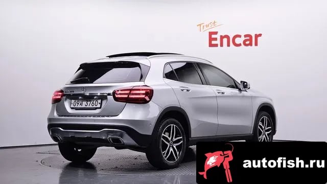 Mercedes-Benz GLA-Class GLA-Class X156 2017 года - вид 2