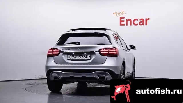 Mercedes-Benz GLA-Class GLA-Class X156 2017 года - вид 4