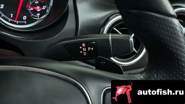 Mercedes-Benz GLA-Class GLA-Class X156 2017 года - похожие автомобили