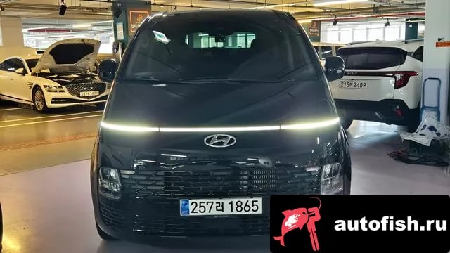 Hyundai Staria Staria 2023 года - вид 3