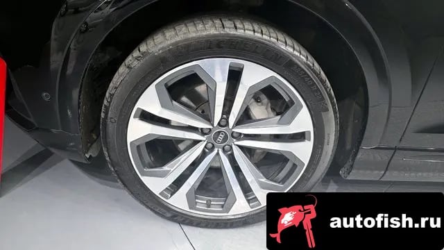 Audi Q8 Q8 (4M) 2022 года - вид 5