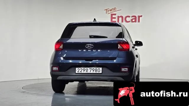 Hyundai Venue Venue 2020 года - вид 4