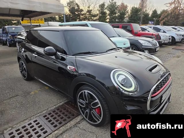 Mini Cooper Cooper S 2019 года - вид 2