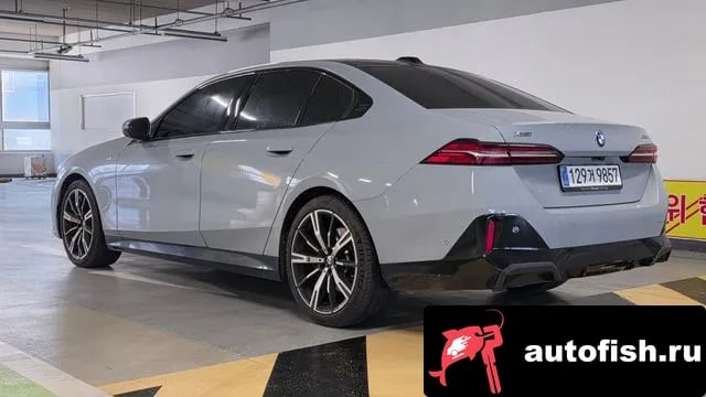 BMW 5-Series 5 Series (G60) 2025 года - вид 2
