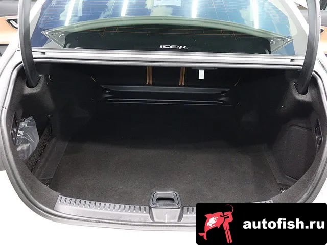 Mercedes-Benz E-Class E-Class W214 2025 года - похожие автомобили