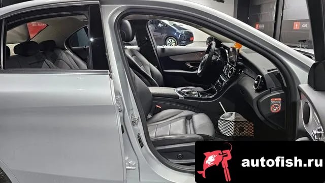 Mercedes-Benz C-Class C-Class W205 2018 года - похожие автомобили
