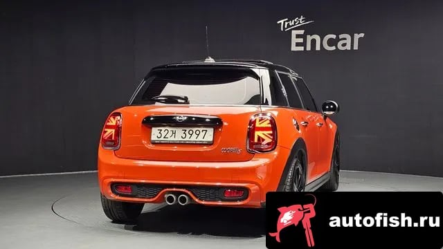 Mini Cooper Cooper S 2019 года - вид 4