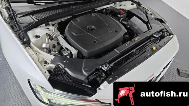 Volvo S60 S60 3rd generation 2019 года - похожие автомобили