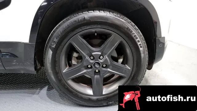 Land Rover Defender Bitdefender (L663) 2021 года - вид 5