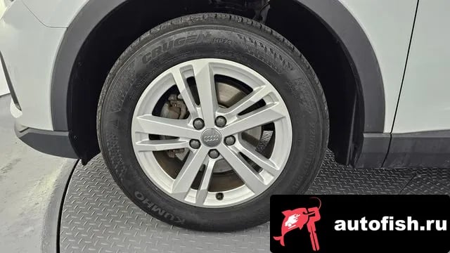 Audi Q3 Q3 (F3) 2020 года - вид 5