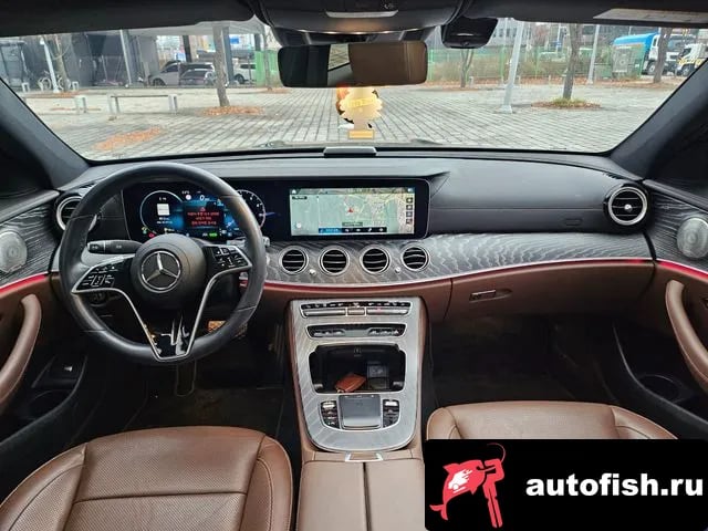 Mercedes-Benz E-Class E-Class W213 2022 года - похожие автомобили