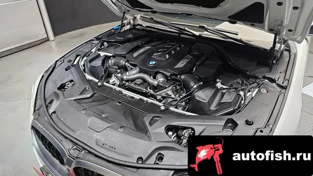 BMW 8-Series 8 Series (G15) 2024 года - вид 6