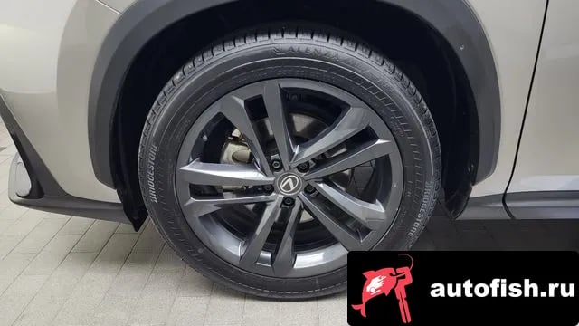 Lexus NX NX350h Second generation 2023 года - вид 5